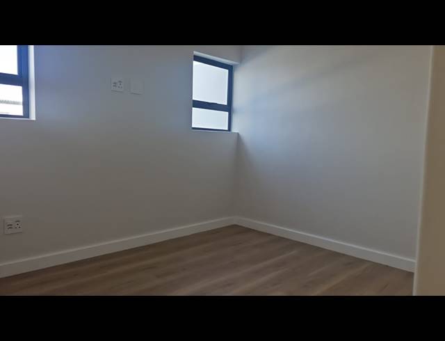4 BEDROOM FREEHOLD FOR SALE IN SANDOWN